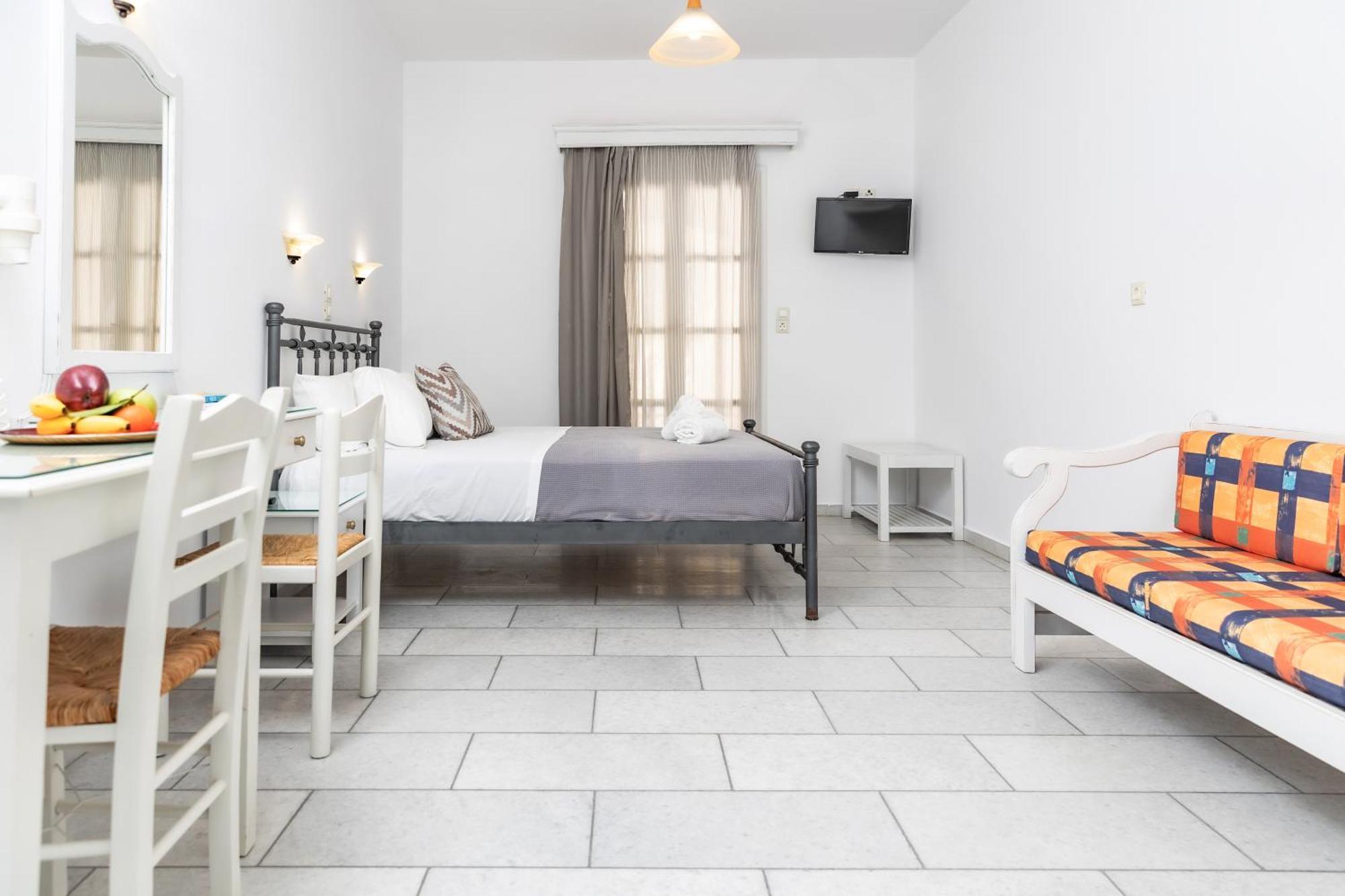 Depis Studios & Apartments Naxos City Exterior foto